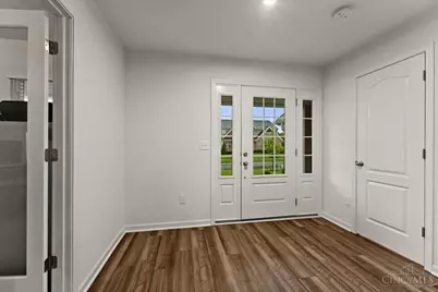 7082 Birkdale Drive, Hamilton Township, OH 45039 - Photo 6