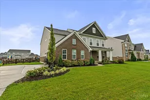 7082 Birkdale Dr, Hamilton Township, OH 45039 - Photo 2