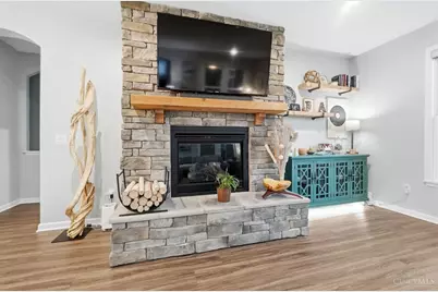 3785 Sturbridge Way, Pierce Township, OH 45245 - Photo 4
