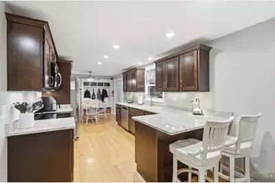 8110 Creek Woods Place, Deerfield Township, OH 45039 - Photo 14