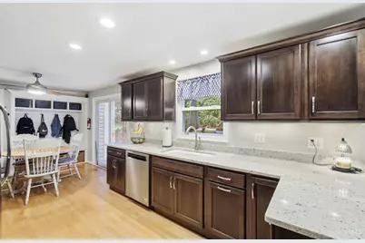 8110 Creek Woods Place, Deerfield Township, OH 45039 - Photo 16
