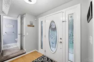 8110 Creek Woods Pl, Deerfield Township, OH 45039 - Photo 6