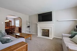 1132 Betty Ln, Delhi Township, OH 45238 - Photo 4