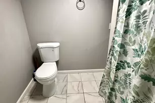 461 Warner St, Cincinnati, OH 45219 - Photo 22