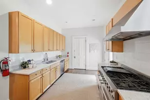 2333 Upland Pl, Cincinnati, OH 45206 - Photo 16