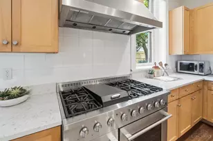 2333 Upland Pl, Cincinnati, OH 45206 - Photo 18