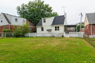 3952 Race Rd, Green Township, OH 45211 - Photo 32