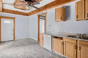 6264 Simpson Ave, Springfield Township, OH 45224 - Photo 6