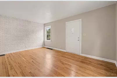4750 Prosperity Place, Cincinnati, OH 45238 - Photo 4