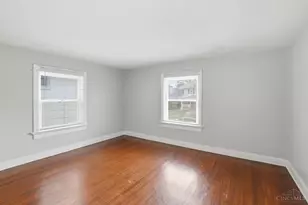 24 W Beechwood Ave, Dayton, OH 45405 - Photo 16