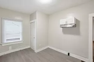 24 W Beechwood Ave, Dayton, OH 45405 - Photo 12