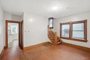 24 W Beechwood Ave, Dayton, OH 45405 - Photo 8