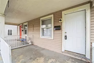 24 W Beechwood Ave, Dayton, OH 45405 - Photo 4