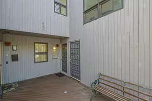 1022 Hatch St, Cincinnati, OH 45202 - Photo 4