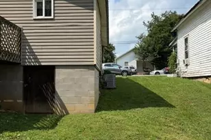 520 E 7th St, Manchester, OH 45144 - Photo 12