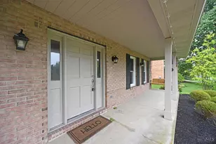 10174 Amberwood Ct, West Chester, OH 45241 - Photo 2