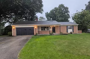 7463 Towerview Ln, Anderson Township, OH 45255 - Photo 2