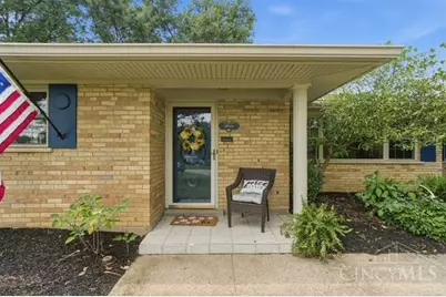 8575 Kentland Court, Amberley, OH 45236 - Photo 6