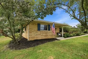 8575 Kentland Ct, Amberley, OH 45236 - Photo 4