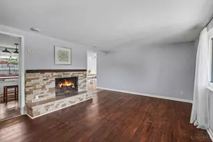 1086 Artwood Dr, Anderson Township, OH 45230 - Photo 4