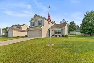 2045 Sunset View Ln, Batavia Township, OH 45102 - Photo 2