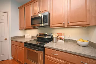 5005 Dovetail Lane, Cincinnati, OH 45223 - Photo 24