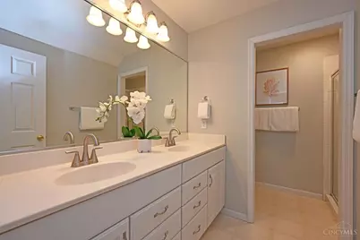 5005 Dovetail Lane, Cincinnati, OH 45223 - Photo 32