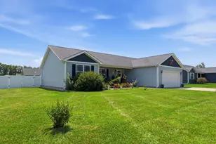 103 Kayleigh Dr, Sterling Township, OH 45154 - Photo 4