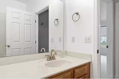1201 Traverse Creek Drive, Miami Township, OH 45150 - Photo 34