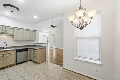 1201 Traverse Creek Drive, Miami Township, OH 45150 - Photo 12