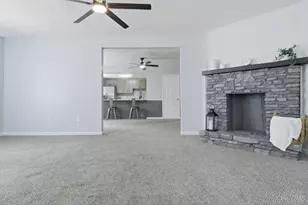 407 N Broadway St, Blanchester, OH 45107 - Photo 8