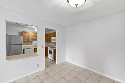 3004 Glenmore Avenue #311, Cincinnati, OH 45238 - Photo 8