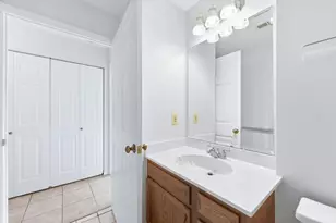 3004 Glenmore Ave, Cincinnati, OH 45238 - Photo 16