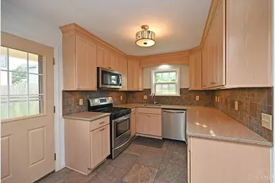 6337 Kincaid Road, Cincinnati, OH 45213 - Photo 16