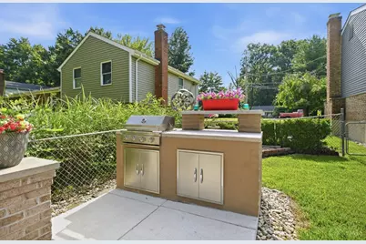5855 Winchester Drive, Miami Township, OH 45150 - Photo 6