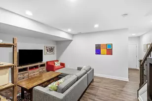 221 W 15th St, Cincinnati, OH 45202 - Photo 36
