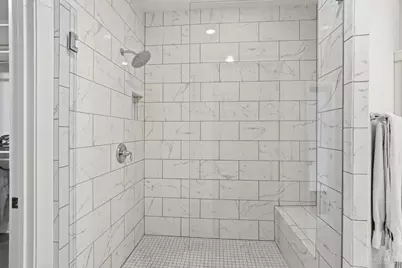 221 W Fifteenth Street, Cincinnati, OH 45202 - Photo 24