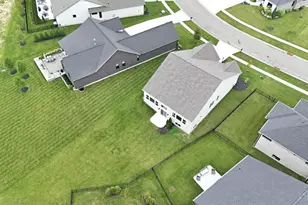 9333 Rochelle Ln, Clearcreek Twp., OH 45458 - Photo 52