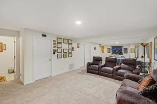 214 Governors Ave, Trenton, OH 45067 - Photo 28