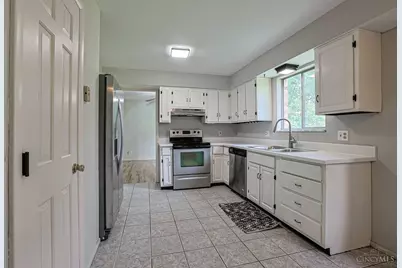 11180 Lincolnshire Drive, Forest Park, OH 45240 - Photo 24
