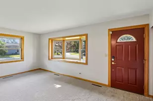 48 S Circle Dr, Germantown, OH 45327 - Photo 12