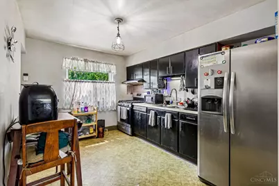 3419 Ferncroft Drive, Cincinnati, OH 45211 - Photo 8