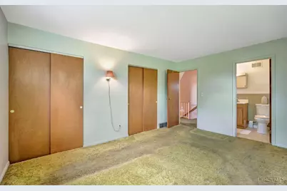 818 Heavenly Lane, Cincinnati, OH 45238 - Photo 22