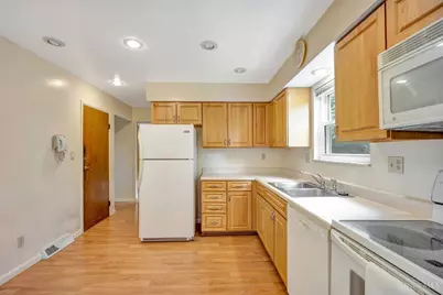 818 Heavenly Lane, Cincinnati, OH 45238 - Photo 14