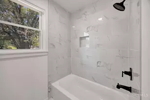 212 Vista Dr, Hamilton, OH 45011 - Photo 14
