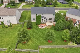 971 Caribou Run Ln, Miami Township, OH 45150 - Photo 2