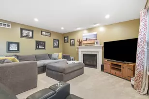 971 Caribou Run Ln, Miami Township, OH 45150 - Photo 14