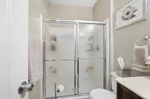 7464 Bridge Point Dr, Green Township, OH 45248 - Photo 28