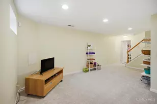6476 Colonial Orchard Ct, Liberty Township, OH 45011 - Photo 36