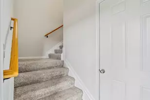 954 Crossing Pointe, Springfield Township, OH 45231 - Photo 8